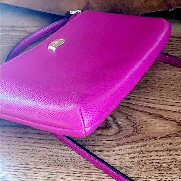 NWOT AUTHENTIC COACH 52881 East/West Crossbody - Picture 12 of 16